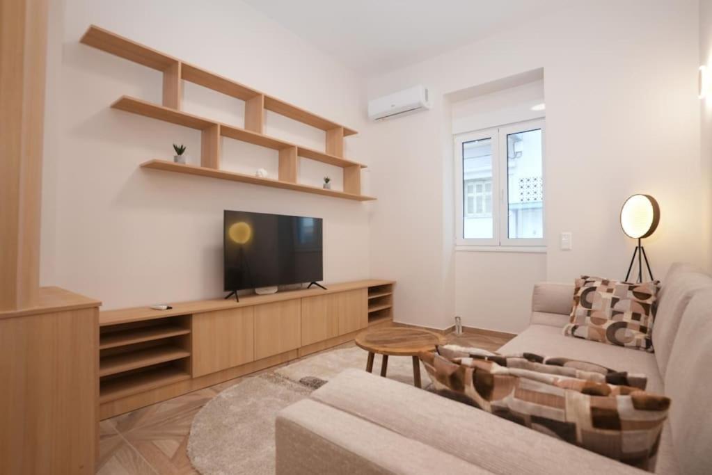 Appartamento The Downtown Oasis 4' To Panormou Metro Station Atene Esterno foto